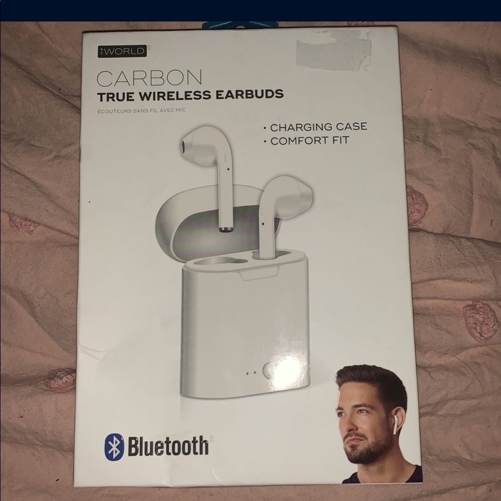 Wireless earbuds